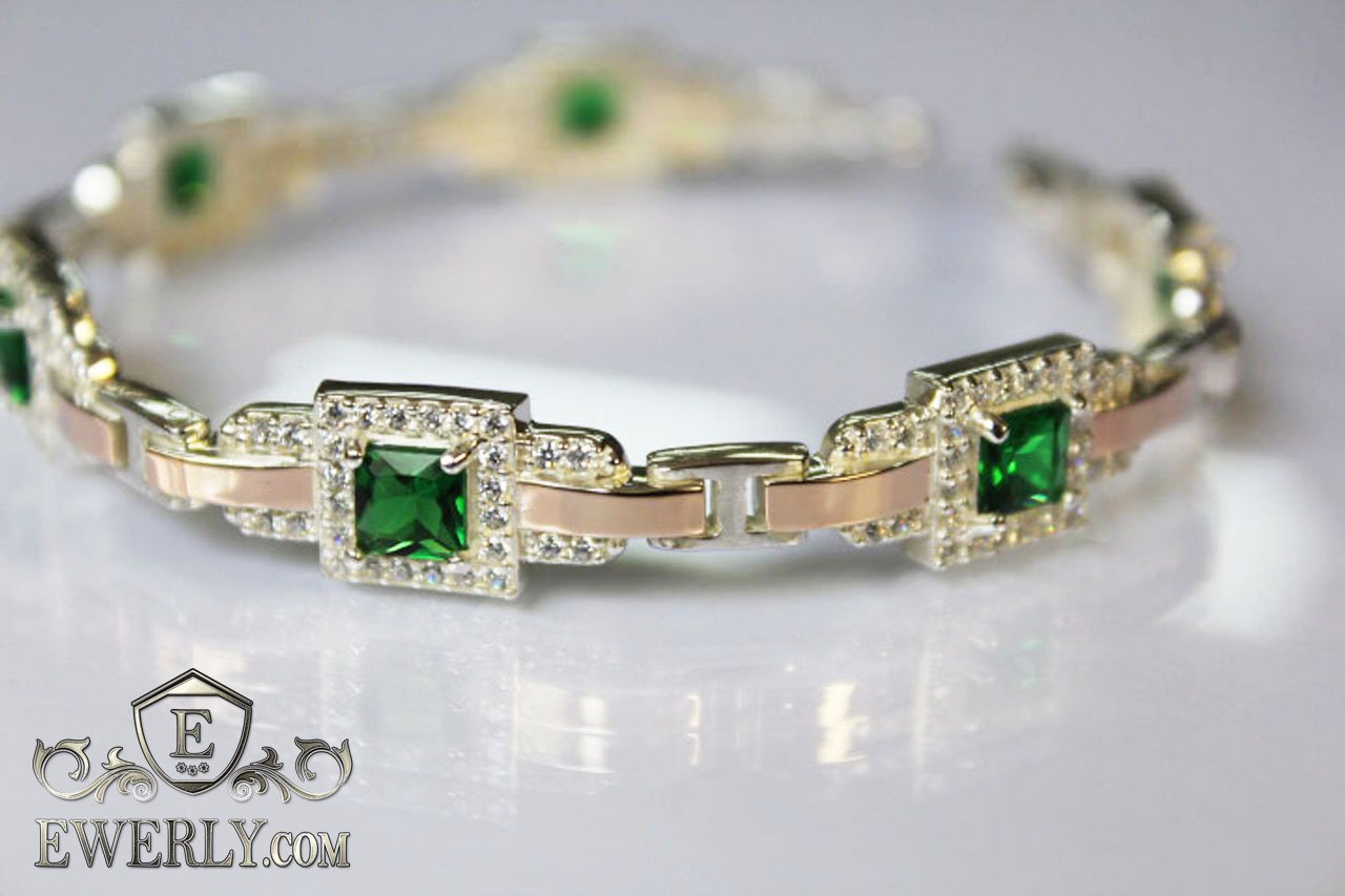 Женский браслет из серебра с зелёными камнями (17.55 г) купить по цене14175 руб с доставкой в Тамбов.